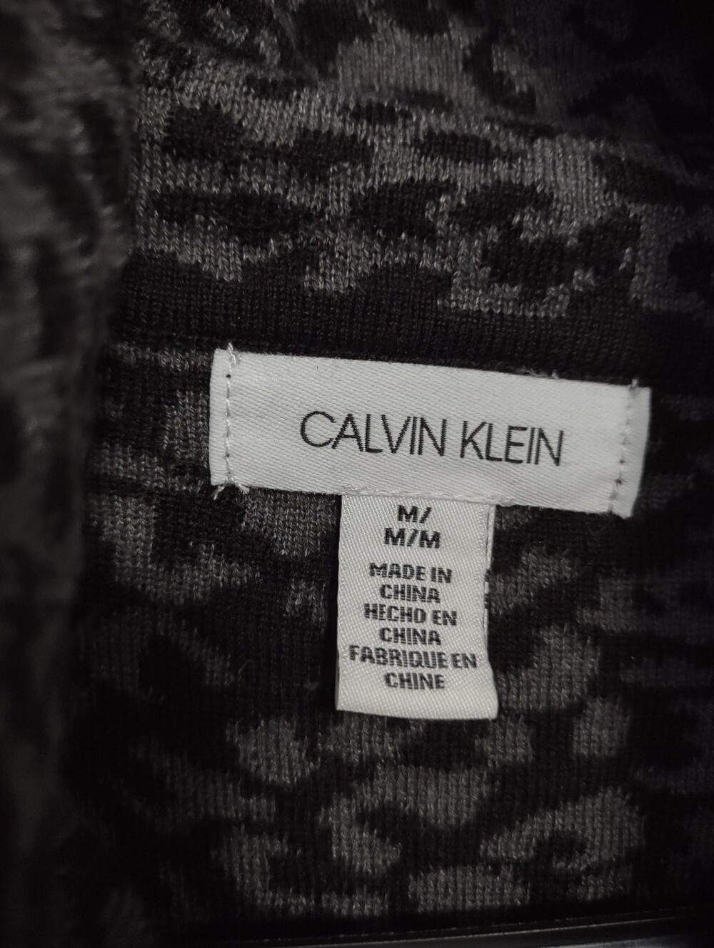 Calvin Klein Top(M) - Picture 3 of 8